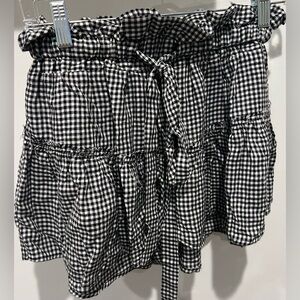 Skylar + Madison Gingham Black and White Ruffle Shorts Elastic Waist Size S